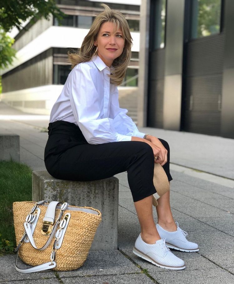 look camisa branca oversized inverno