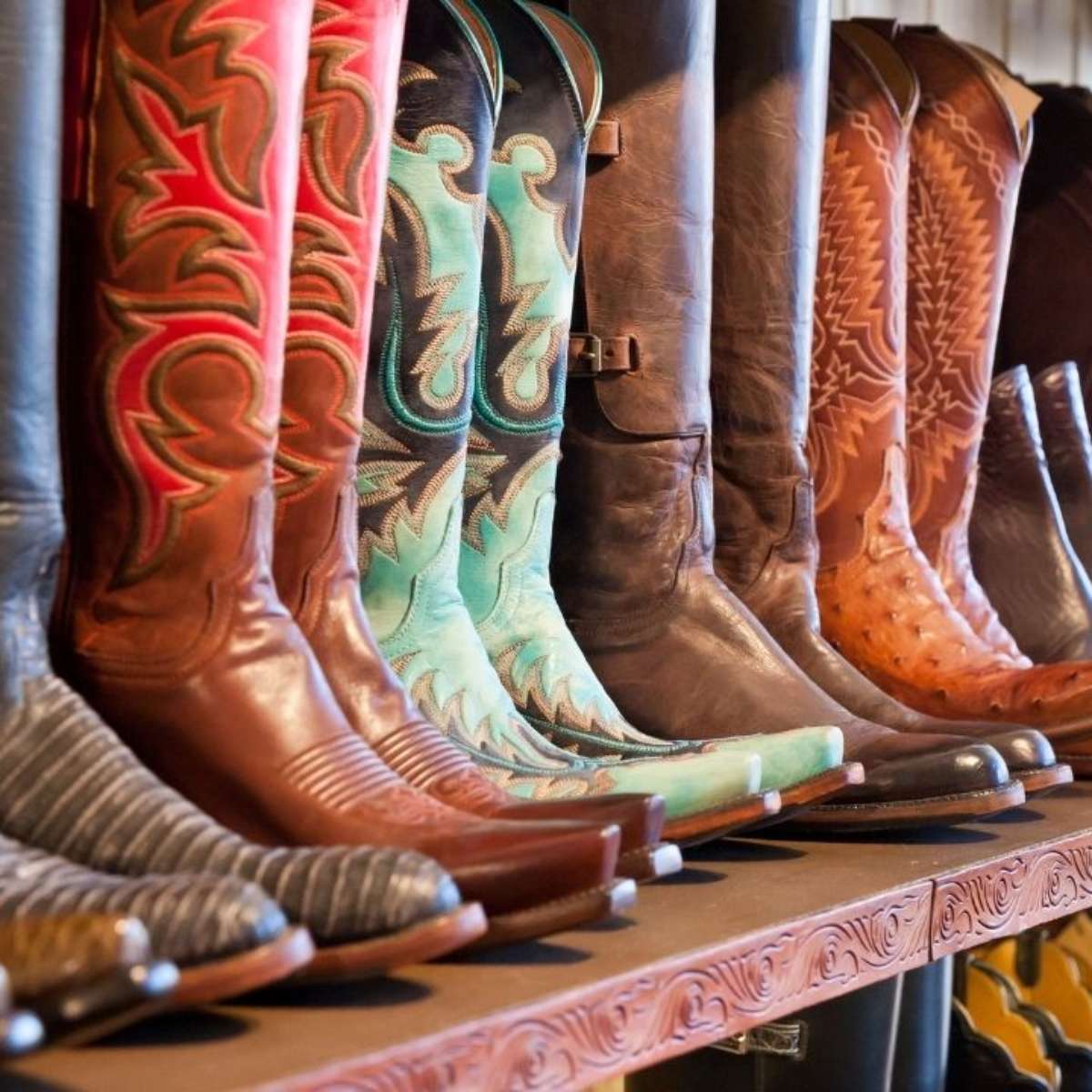 como usar galocha amarela com calça jeans skinny