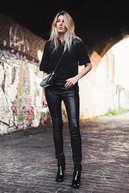 look com calça de couro elegante
