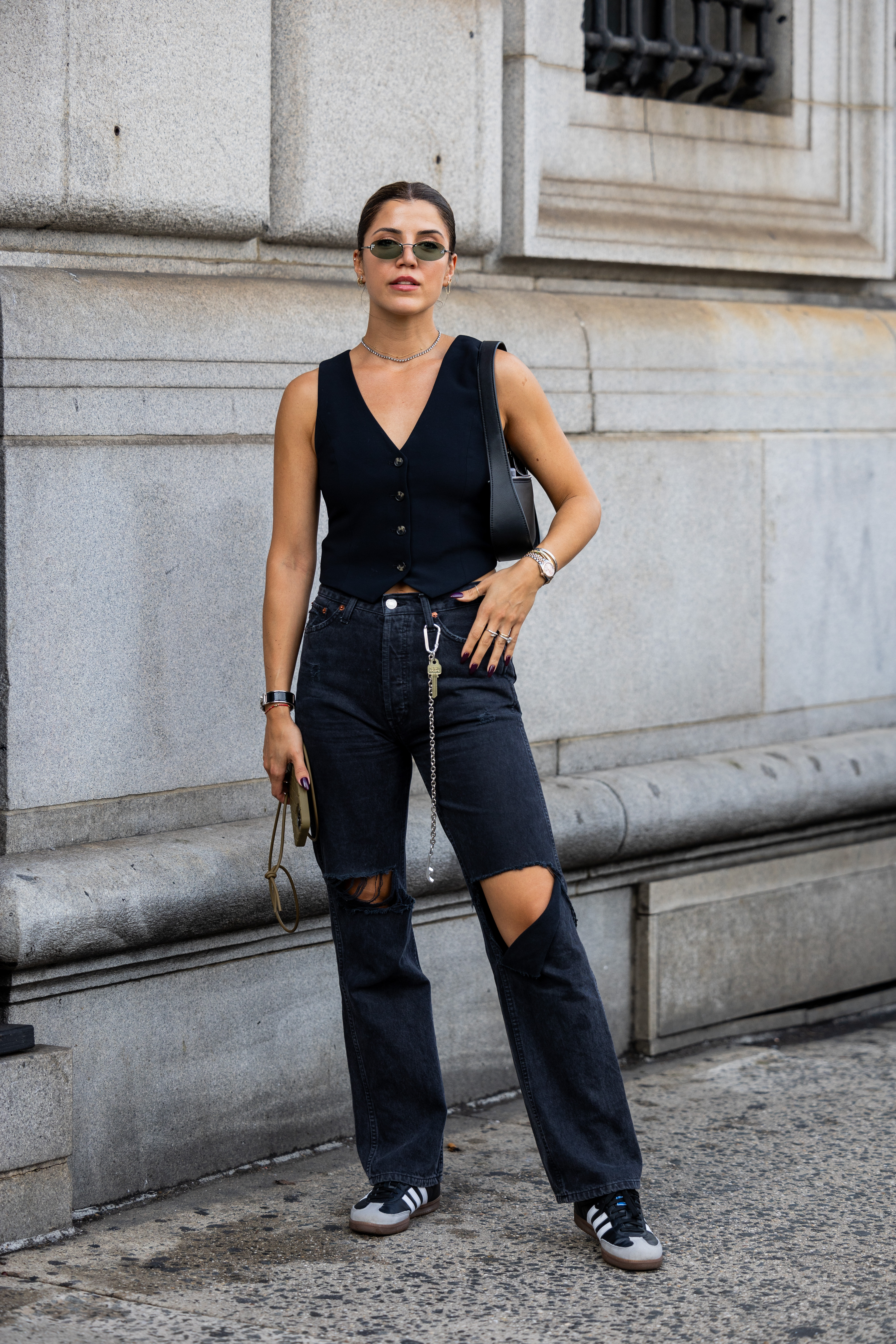 ideias de looks com calça preta para festa