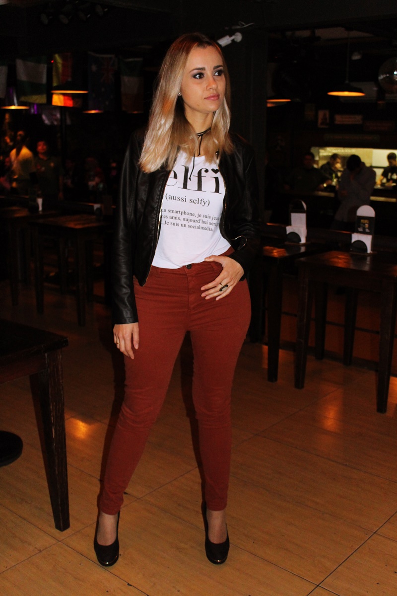 estilo noturno com jeans