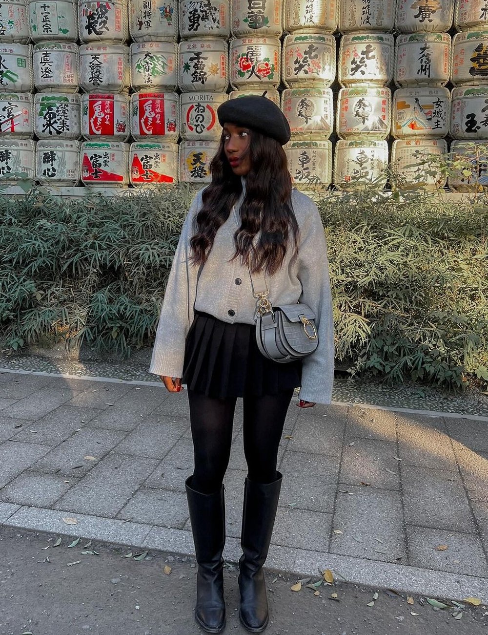 erros comuns ao usar saia plissada e como evitar