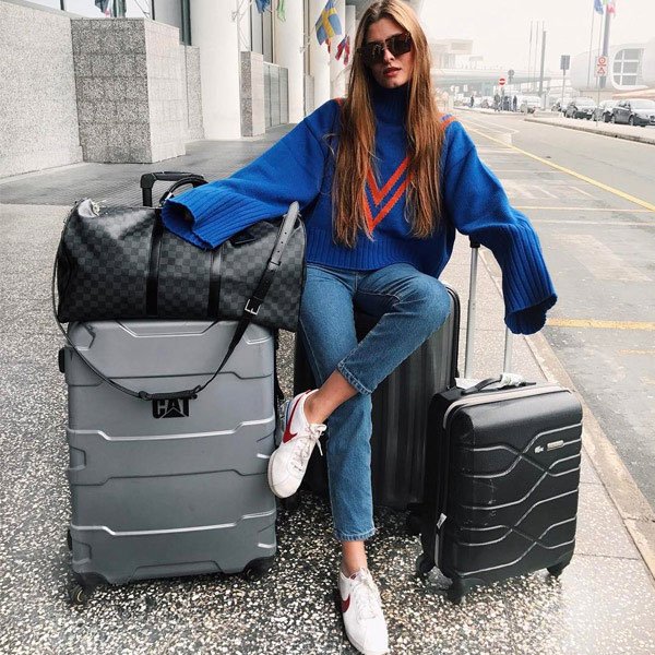 aerolook de blogueira vs. look casual de viagem