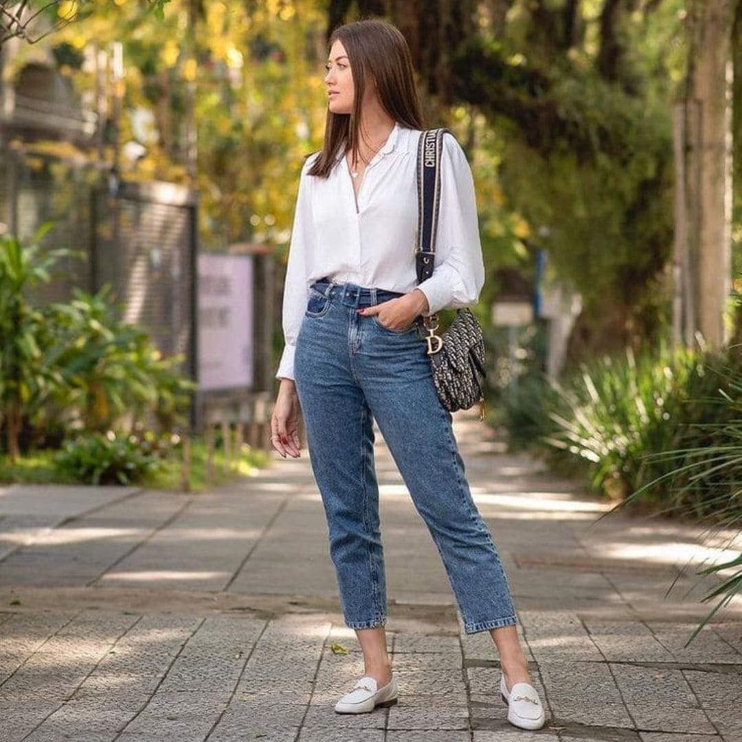 looks com calça jeans clara feminina