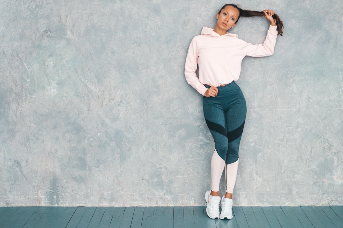 legging com camisa social ou camiseta