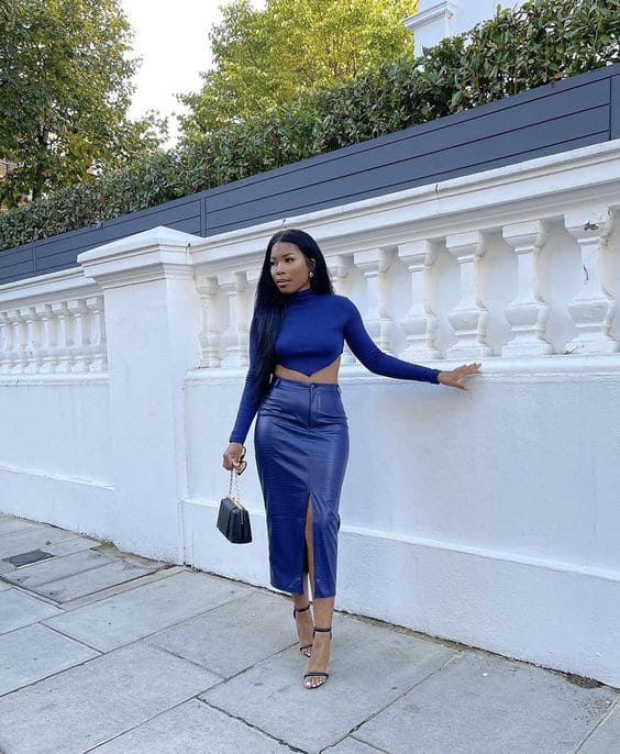 saia de couro longa preta para trabalho