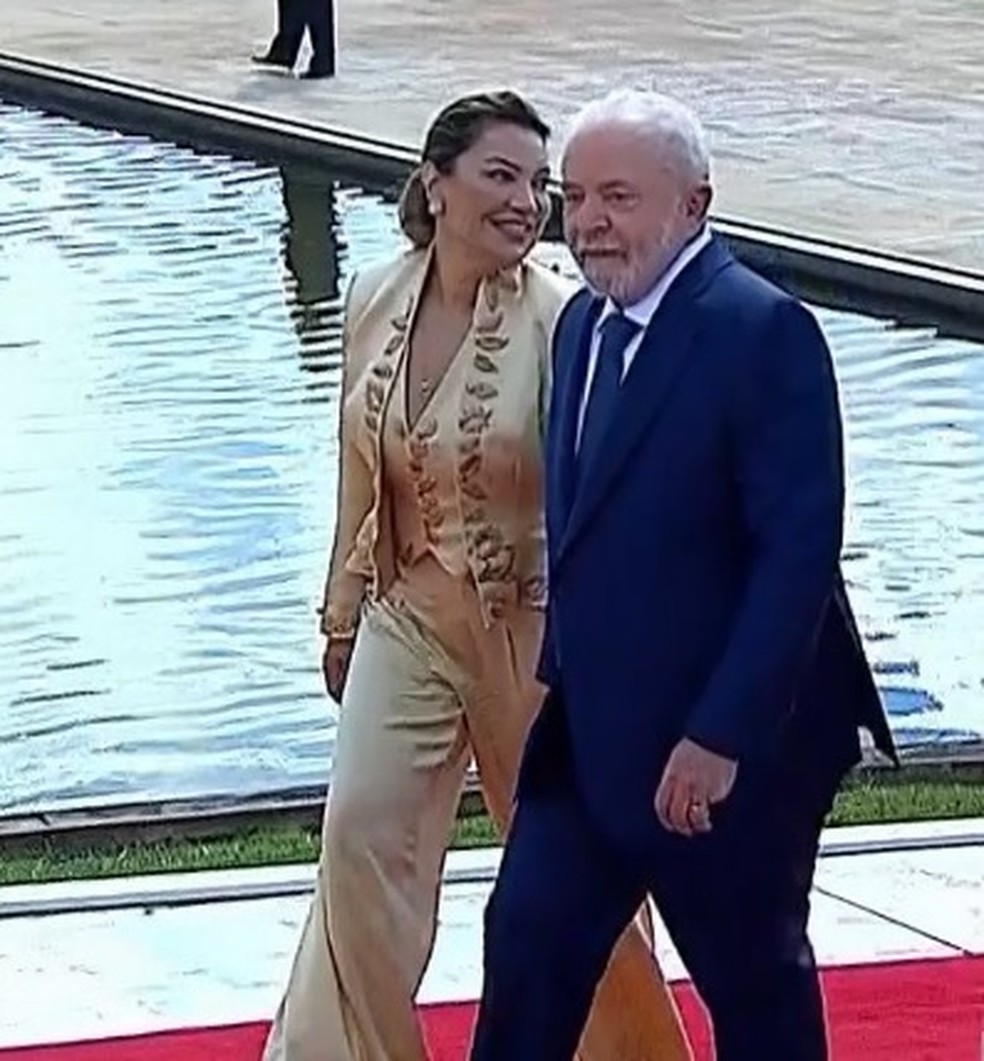 erros ao usar moda como comunicação política