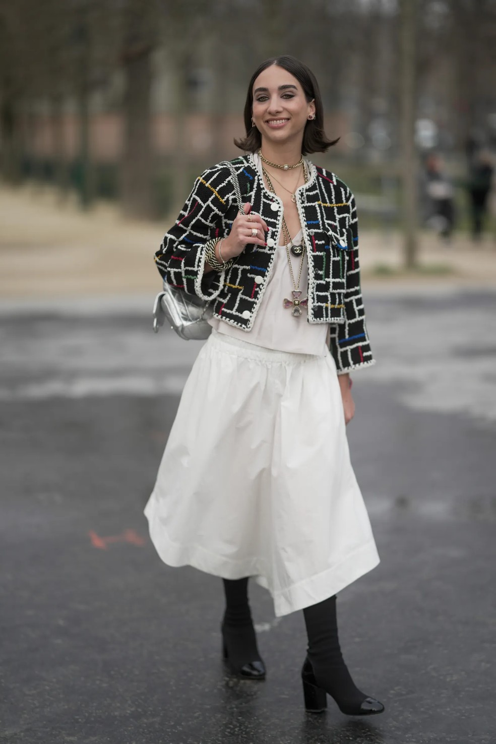 looks inverno saia longa bota cano curto