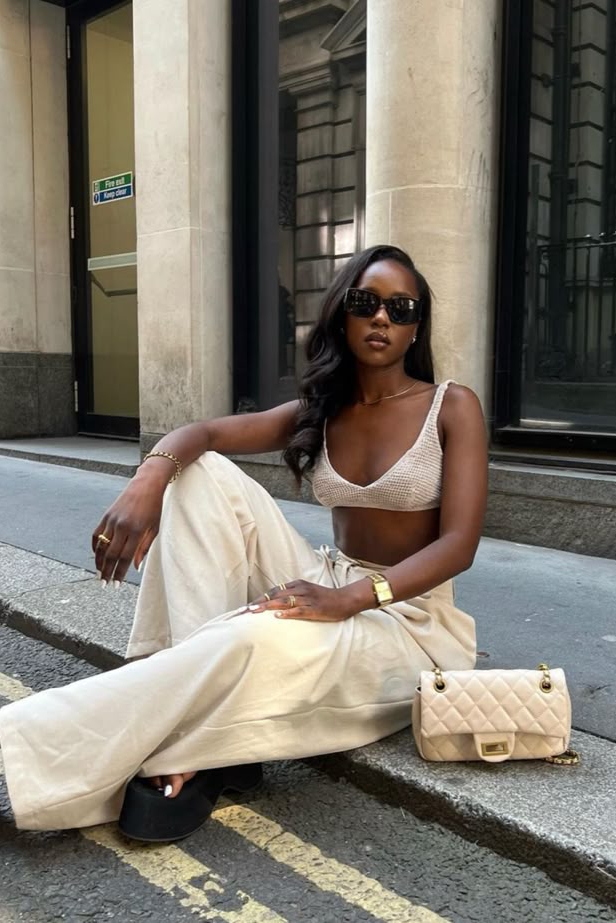 quanto custa um look completo de moda praia tendência