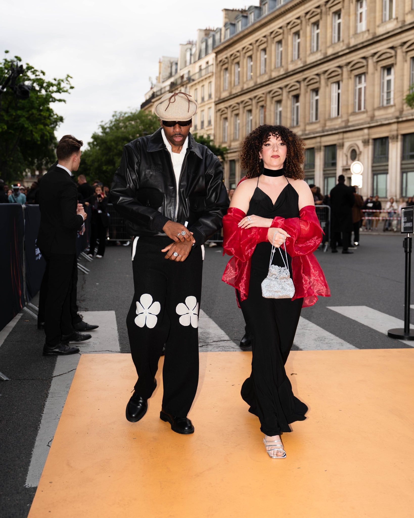 Guia Completo de Acessórios para Shows Pop: O Que Levar?