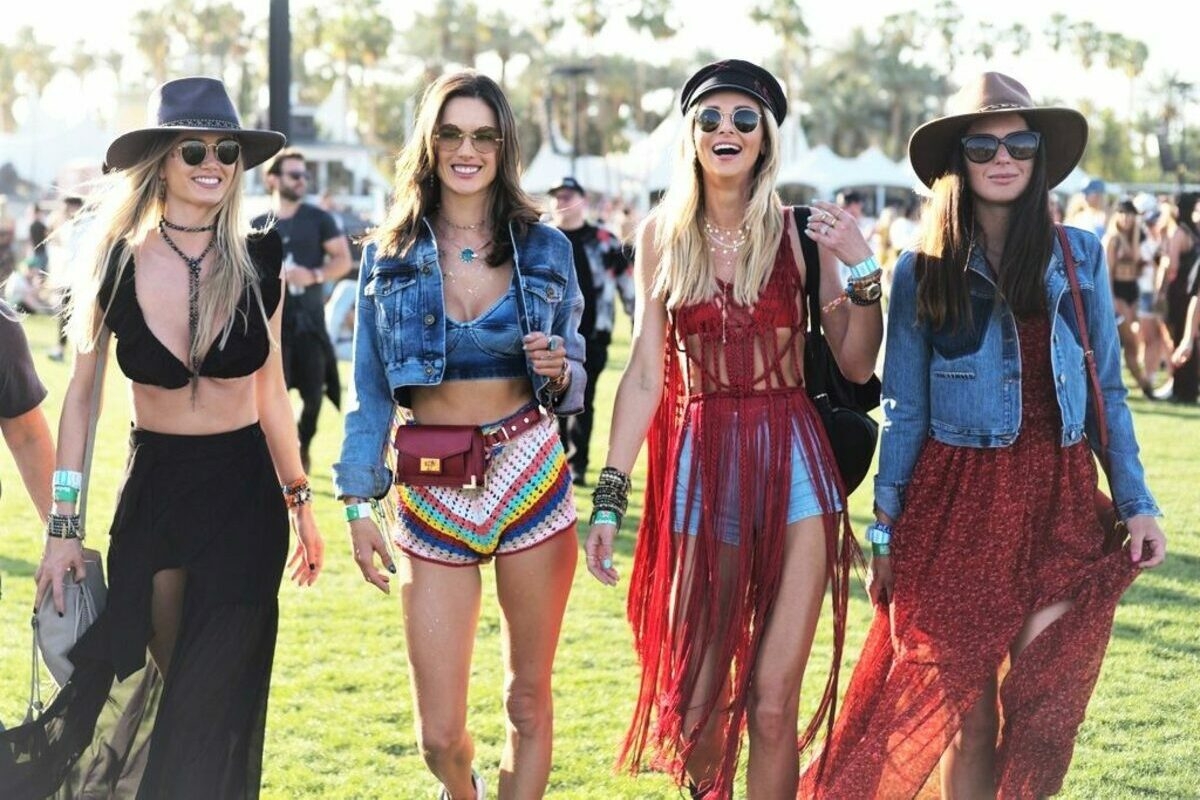 quanto custa um look completo para festival