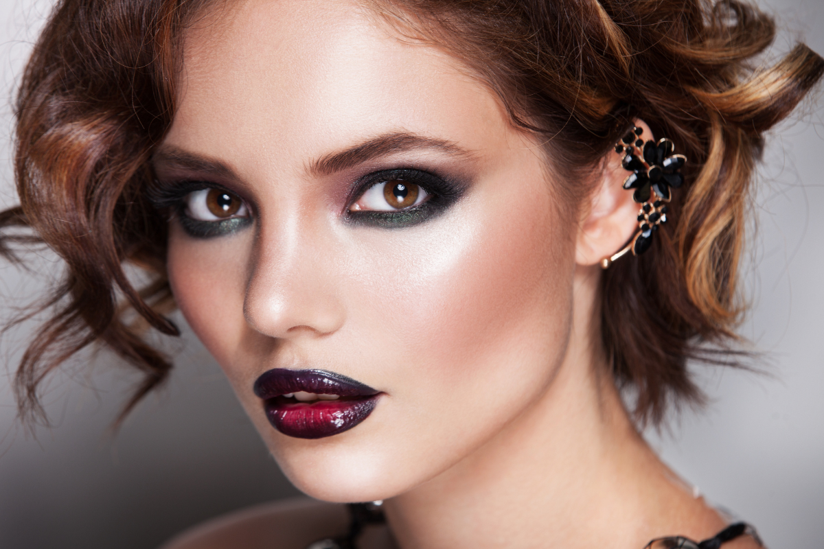 maquiagem anos 80 rock para pele oleosa