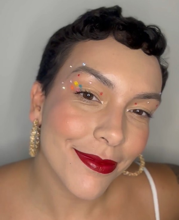 maquiagem colorida carnaval vs maquiagem glitter
