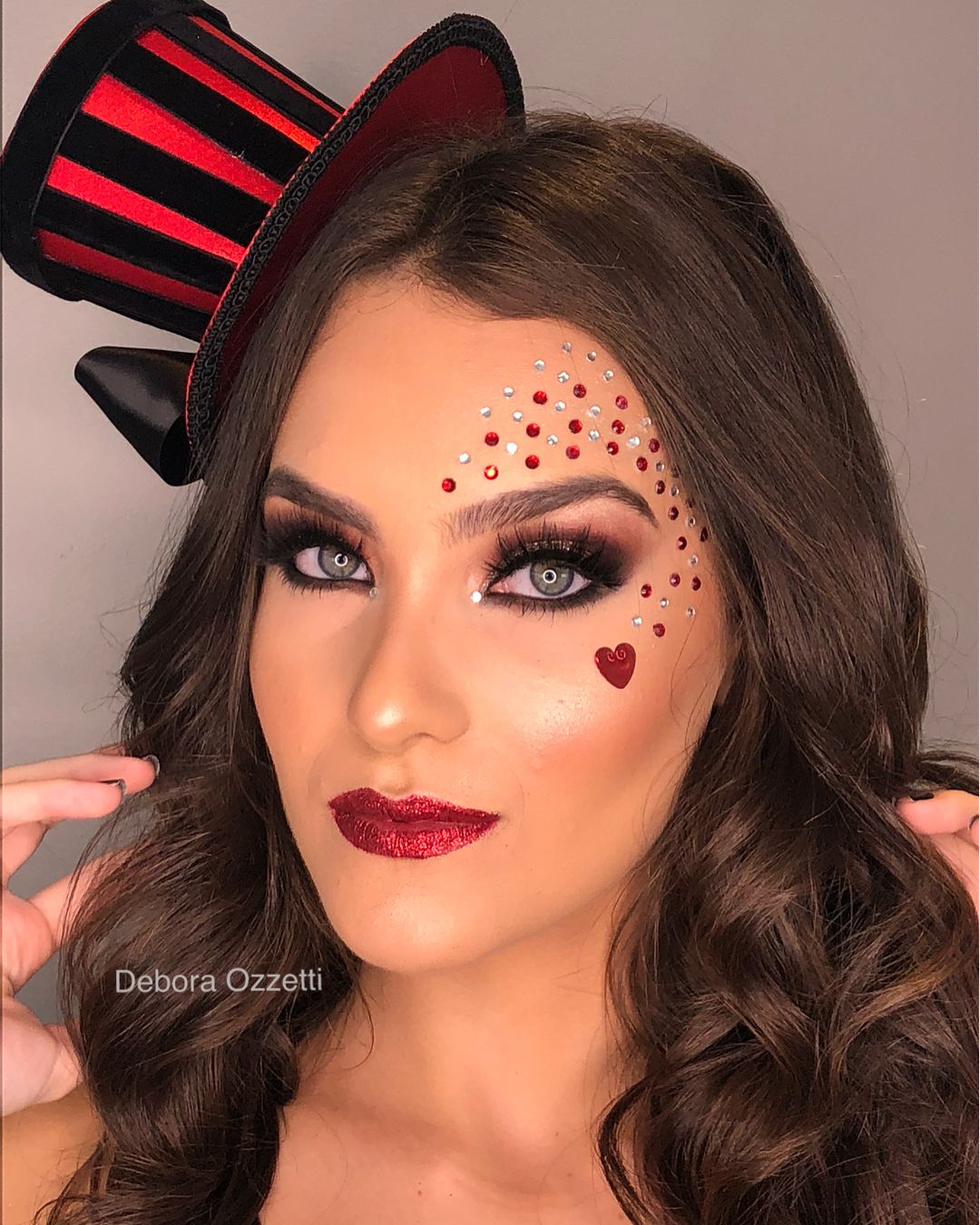 Maquiagem diabinha com glitter
