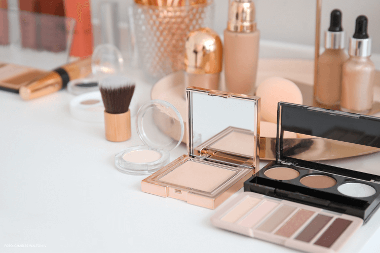 como fazer maquiagem de madeira passo a passo