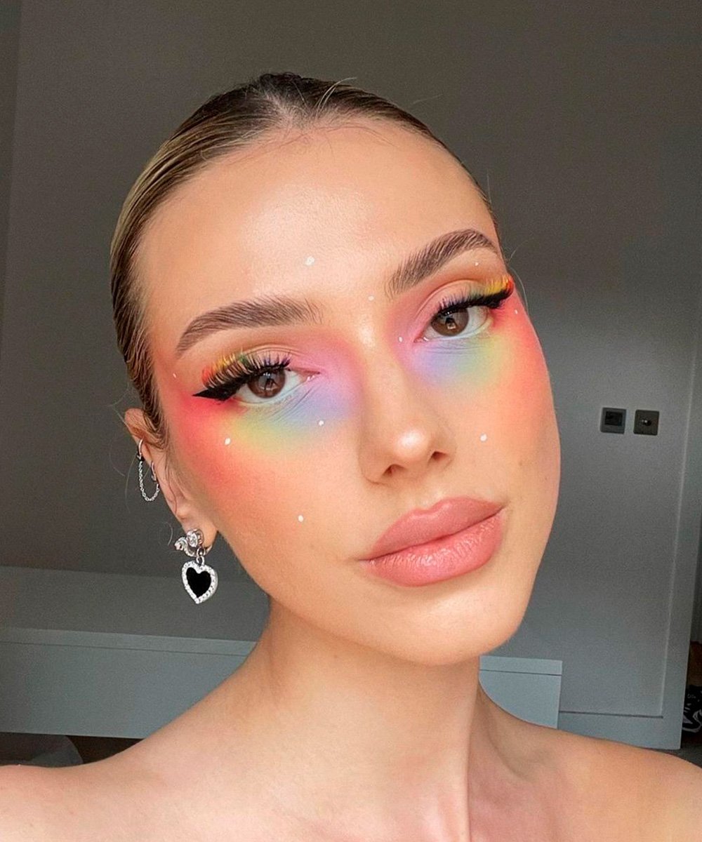 erros comuns maquiagem iniciante