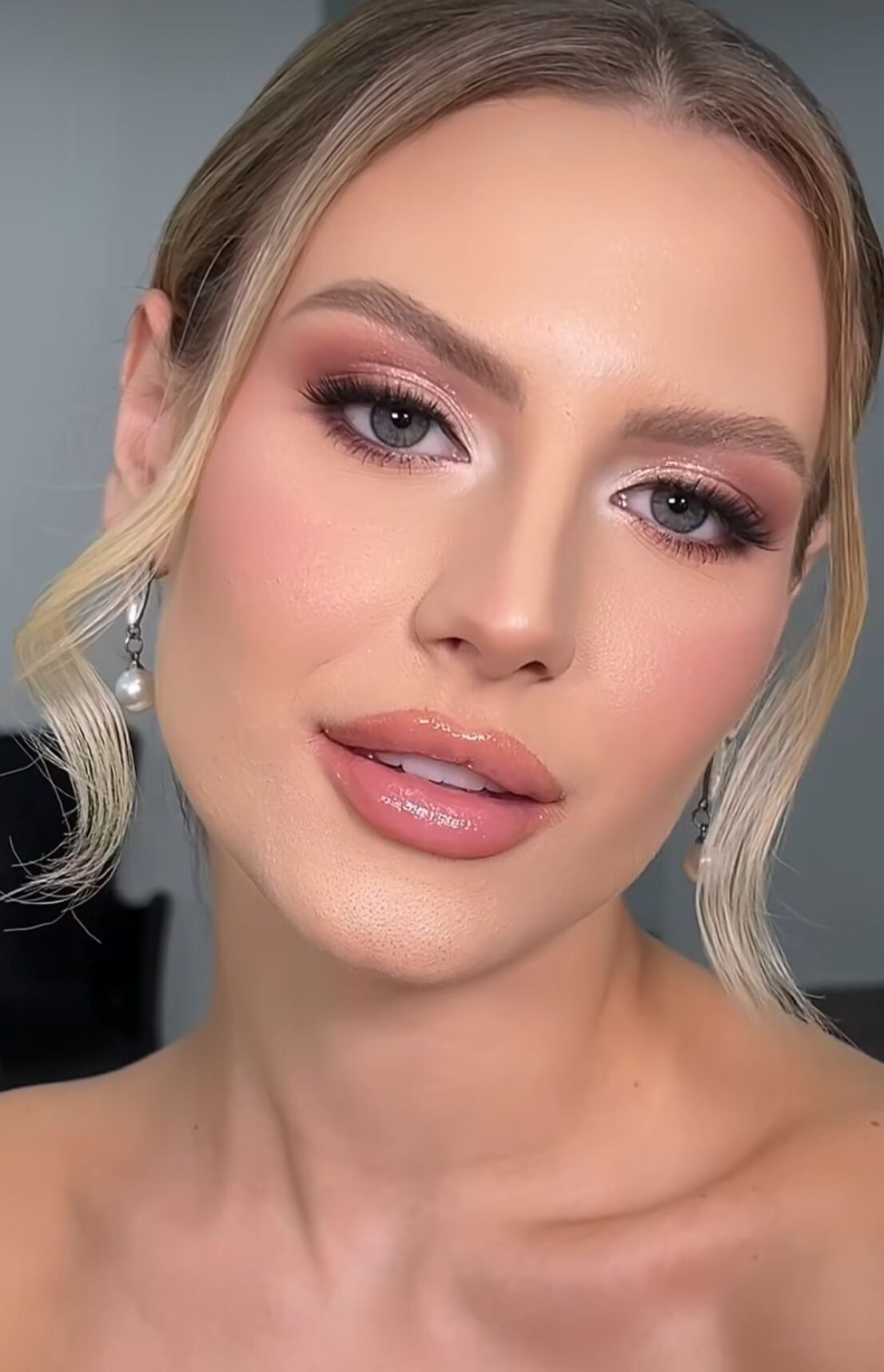 maquiagem madrinha dia ou noite qual escolher