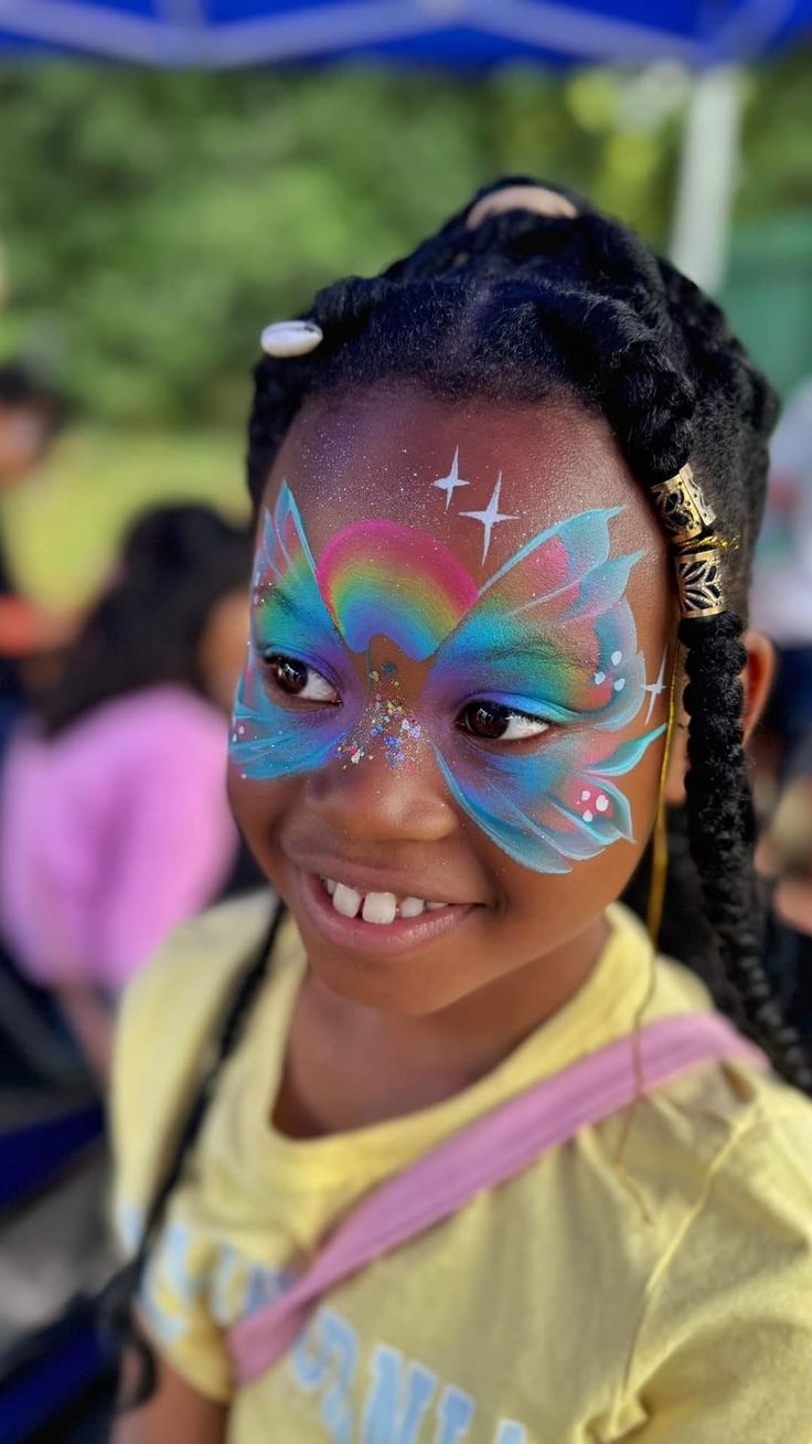 maquiagem carnaval infantil com pedraria