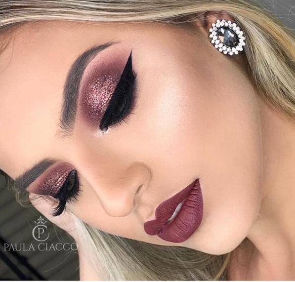 maquiagem para formatura com delineado