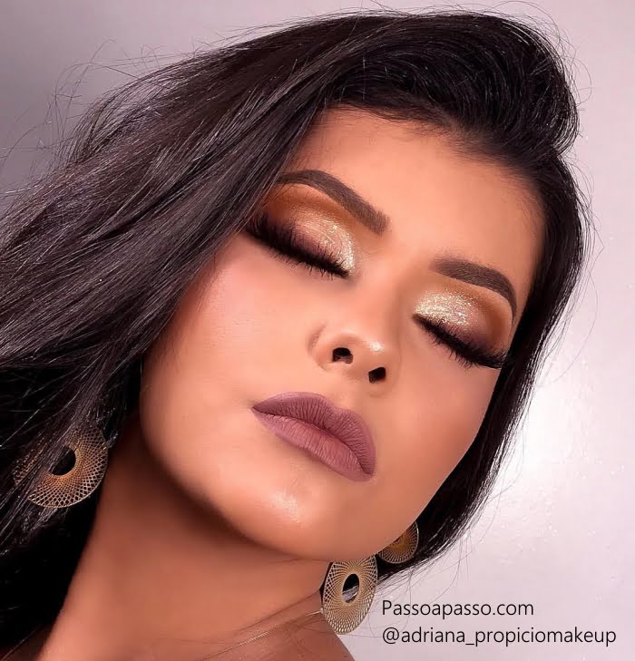 Guia completo de cores que harmonizam com azul royal