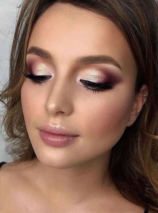 maquiagem prata com glitter