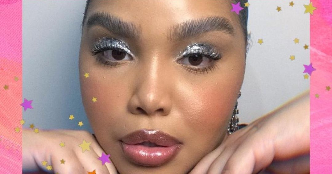 maquiagem preta com glitter