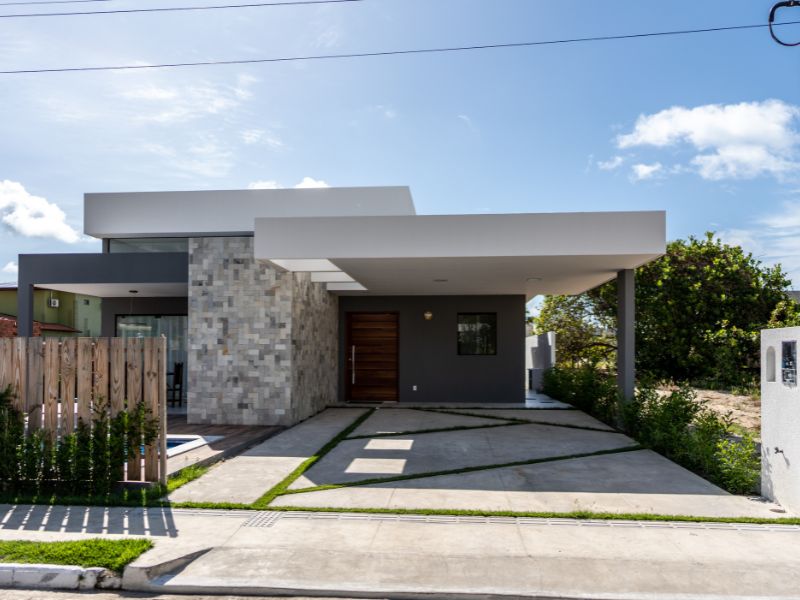 Pantone Cloud Dancer 2026: Como usar o branco do ano na sua fachada