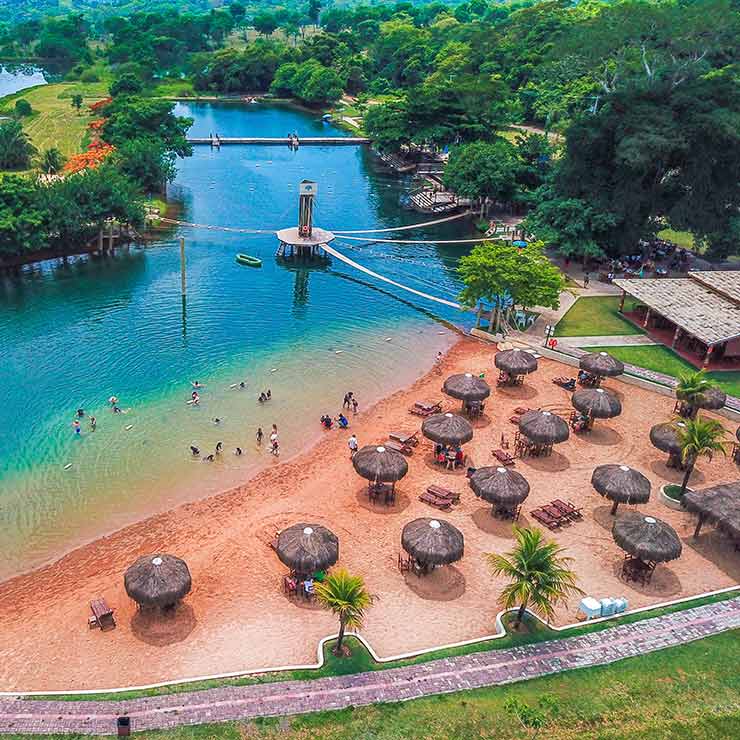 Como planejar sua viagem solo feminina para Bonito (MS)