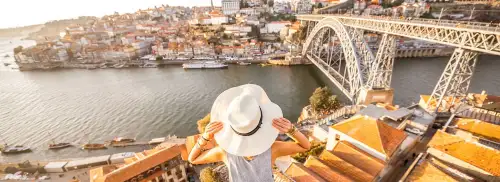 cidades seguras para viajantes solo amantes de arquitetura