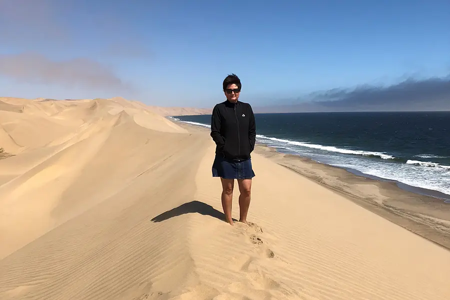 Dicas essenciais de segurança para mulheres viajando na África