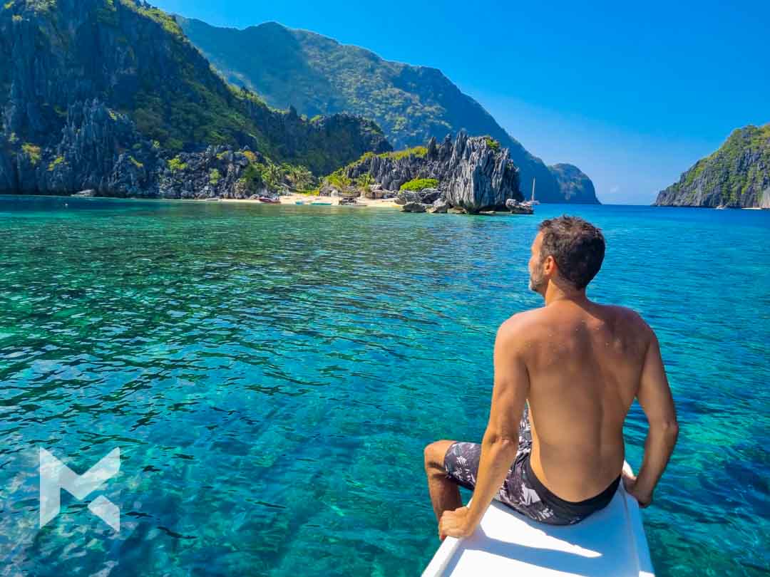 Siargao vs. Boracay: Qual o Melhor Destino para Sua Viagem Solo?