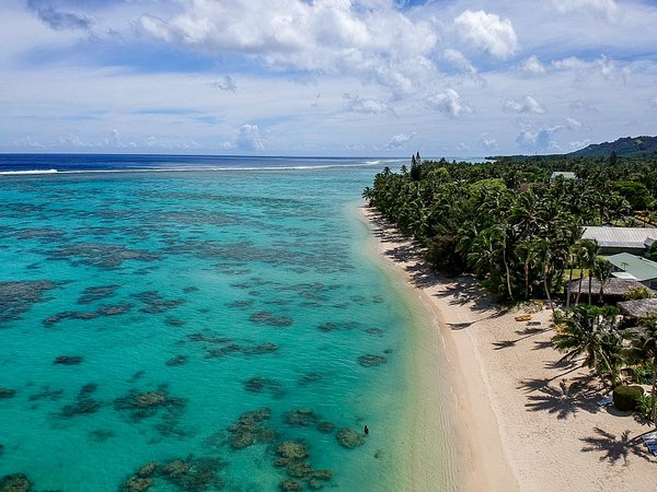 Siargao vs. Boracay: Qual o Melhor Destino para Sua Viagem Solo?