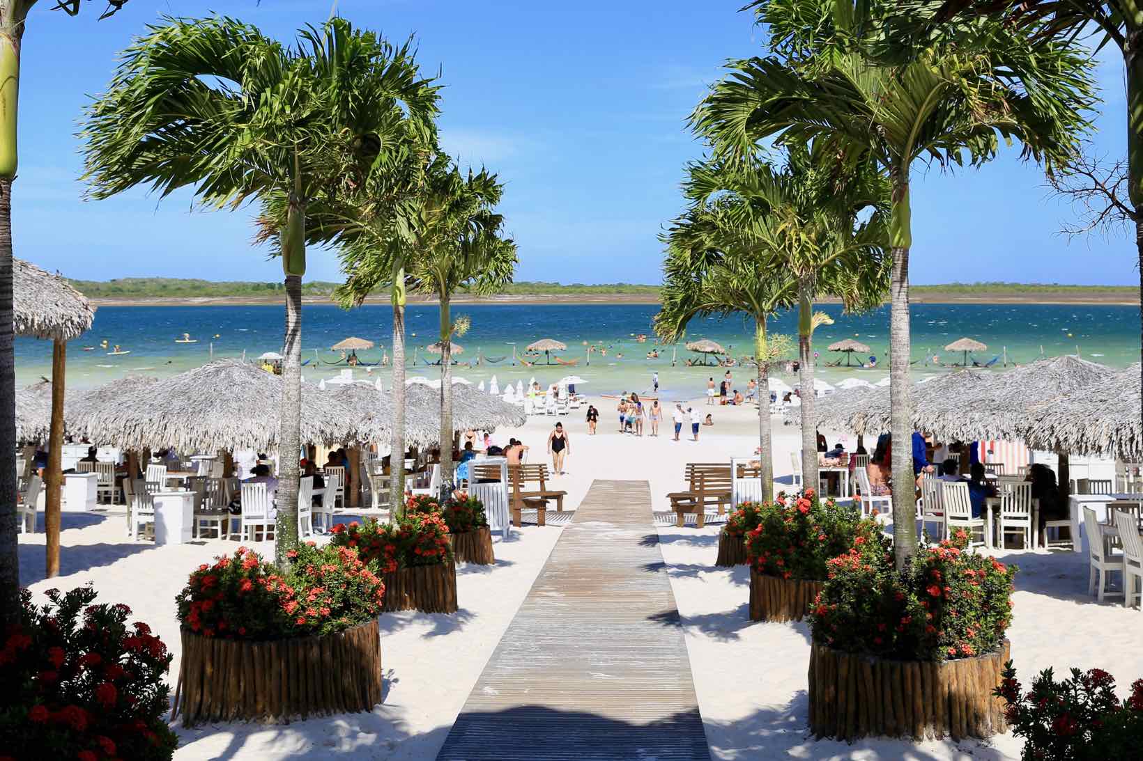 Melhores destinos para passar o Réveillon sozinha com segurança