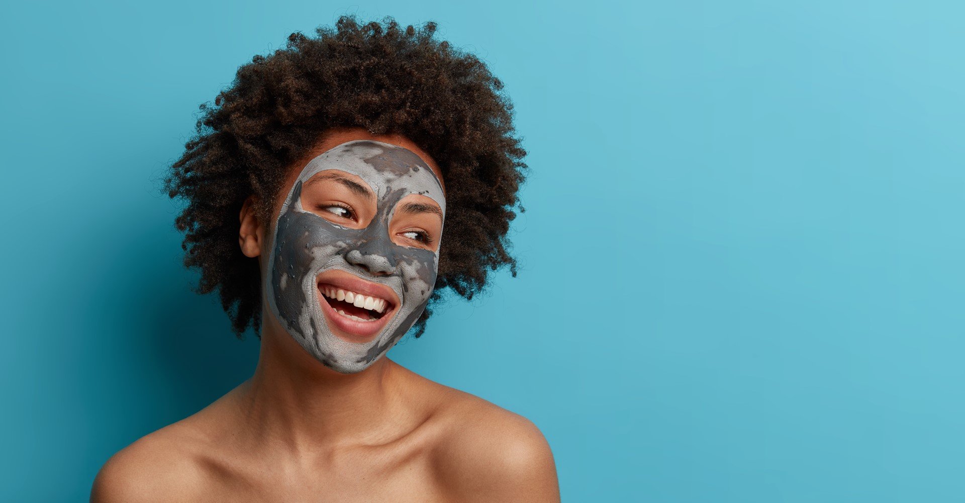 máscara de argila para pele oleosa