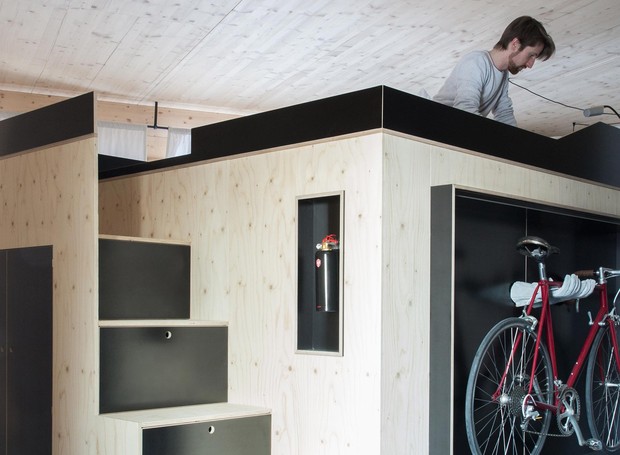 Móveis Modulados vs. Planejados: Qual a Melhor Opção para Otimizar Sua Kitnet?