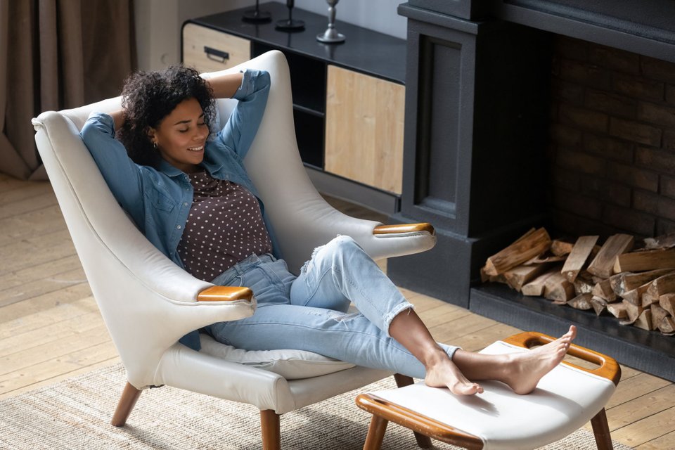 Decoração com poltronas: Dicas para harmonizar cores