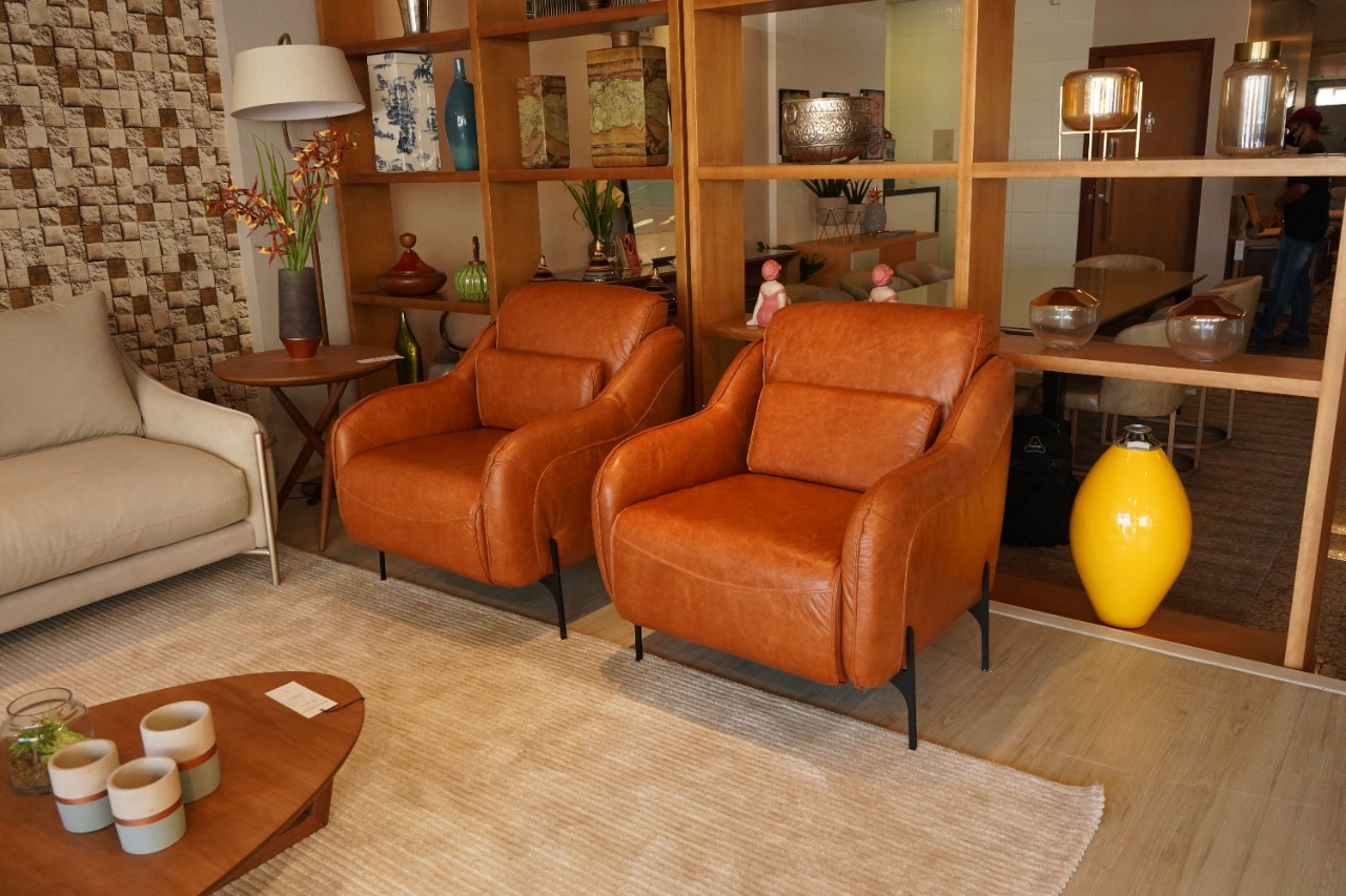 poltrona com tecnologia elétrica para relaxar