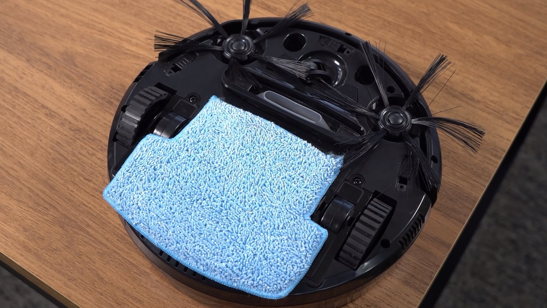 robô aspirador com mapeamento laser