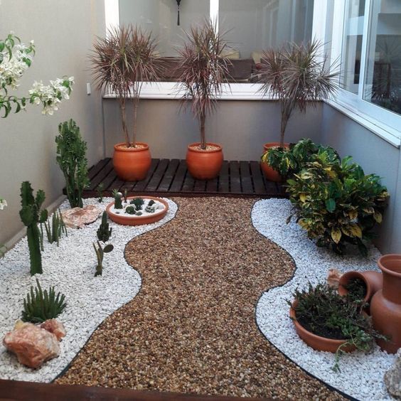 Plantas Ideais para Combinar com Pedras em Jardins de Inverno