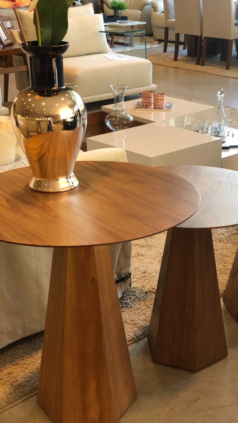 preço mesa de canto sala