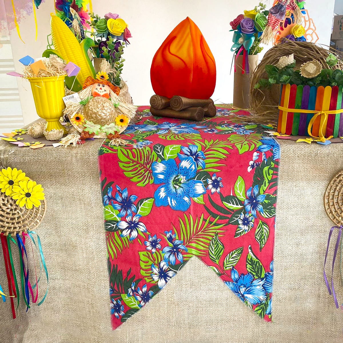 decoração de mesa junina com chita