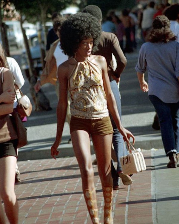 roupas estilo anos 70