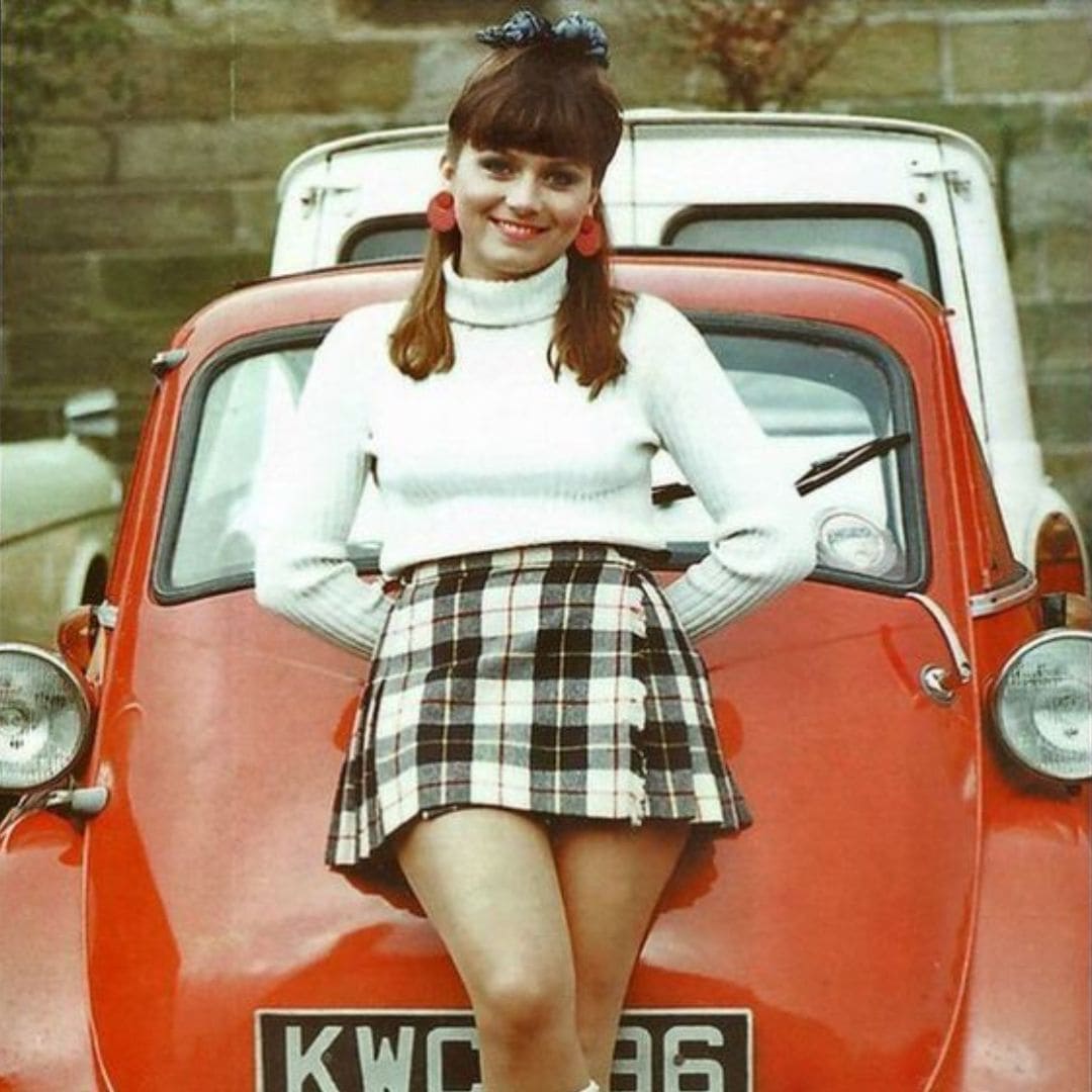 looks moda feminina anos 60 inspiração