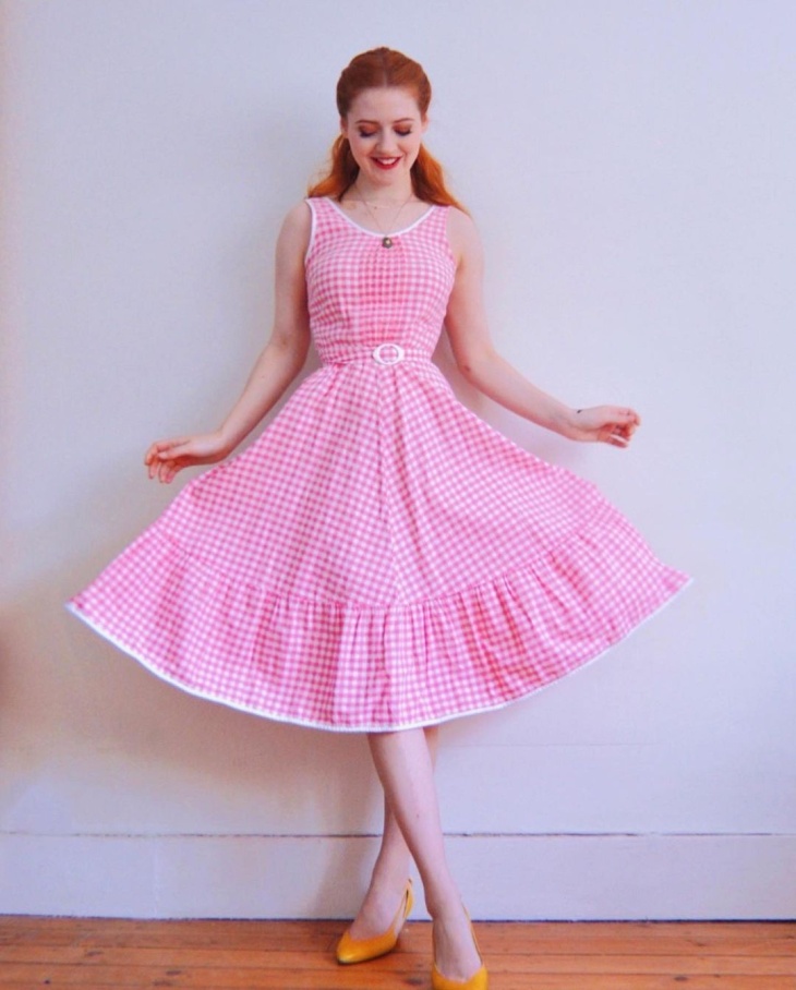 looks moda feminina anos 60 inspiração