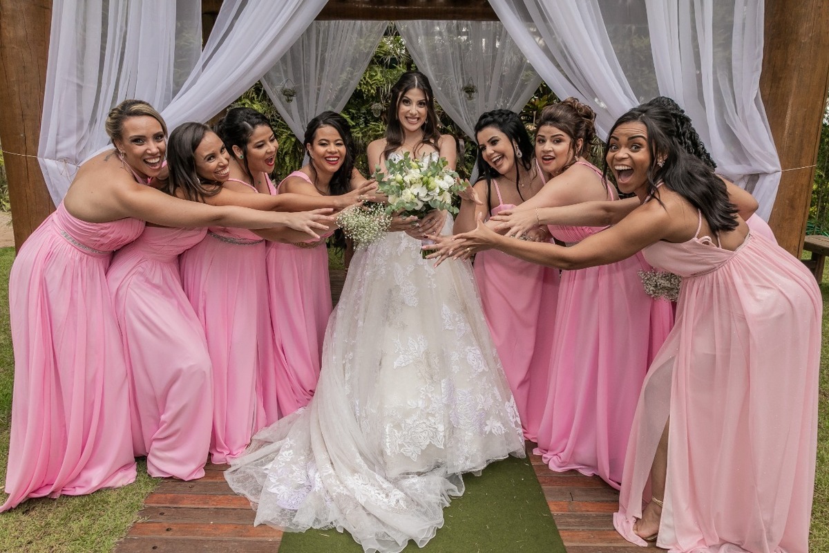 traje para convidada de casamento noturno