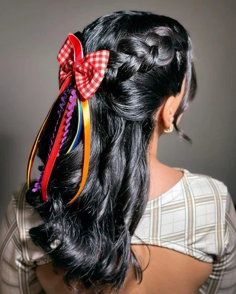 tranças para cabelo cacheado festa junina