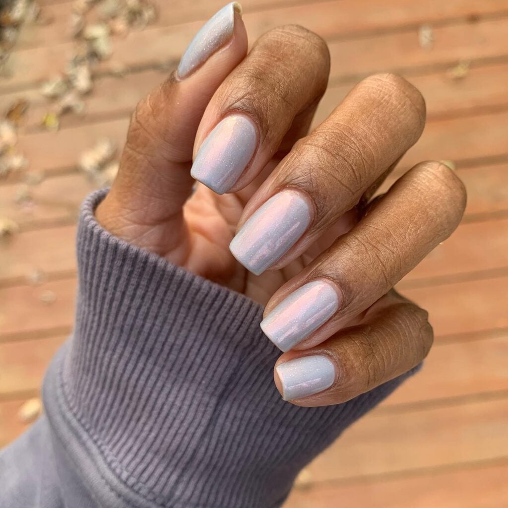 como aplicar glitter em unhas de gel para o carnaval