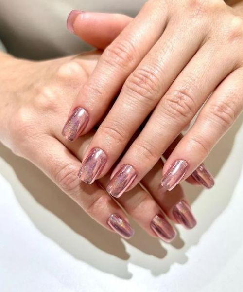 como aplicar glitter em unhas de gel para o carnaval