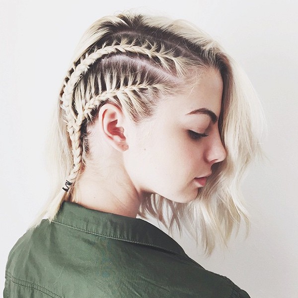 trança na franja cabelo curto