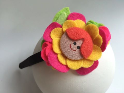 Passo a Passo em Vídeo: Tiara de Flor de Organza para Bebês